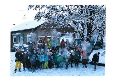 Wintereinbruch Klassenfoto