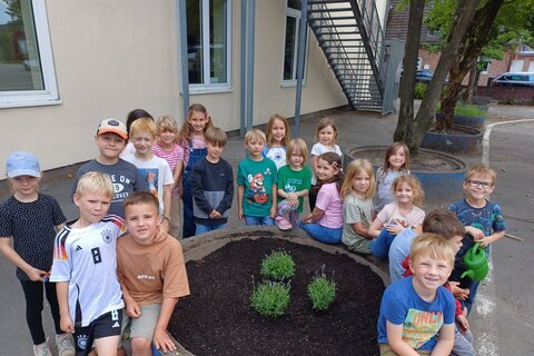Schulhofverschönerung_25 (7)