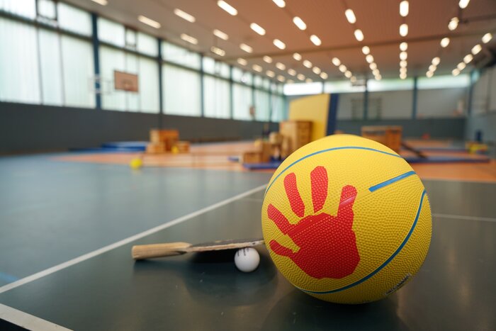 Ball Turnhalle Wihelm-Würz-Halle